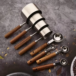 1/4/8 Stainless Steel Measuring Spoons | Wooden Handle