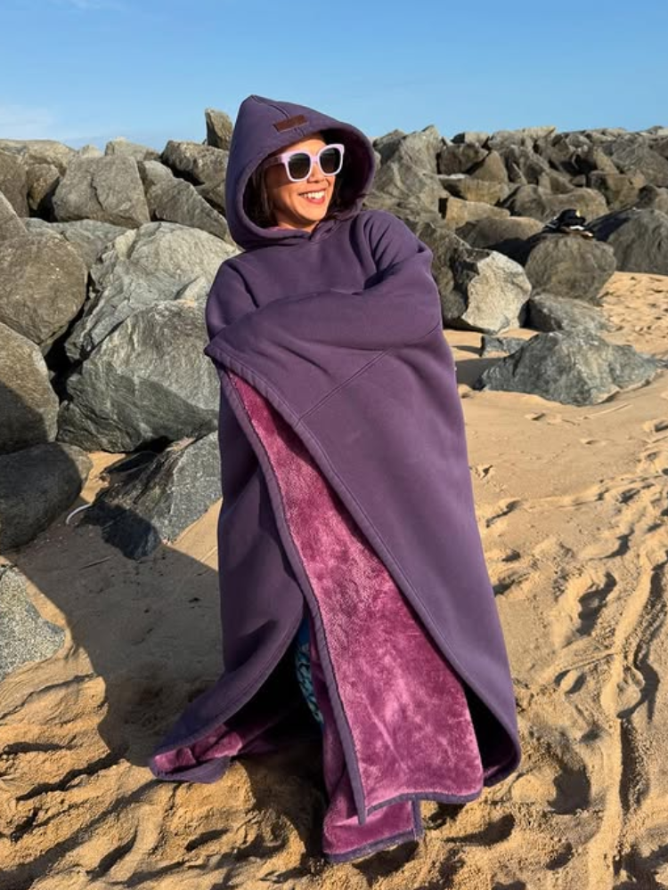 Hoodie Blanket — Oversized Warmth & Comfort - Trending Seasonal Products Product September 2026