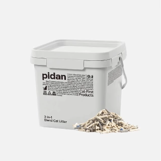 Pidan 3-in-1 Blend Cat Litter  5.2 kg (Tofu, Spherical Bentonite Clay, Activated Carbon Infused Tofu)